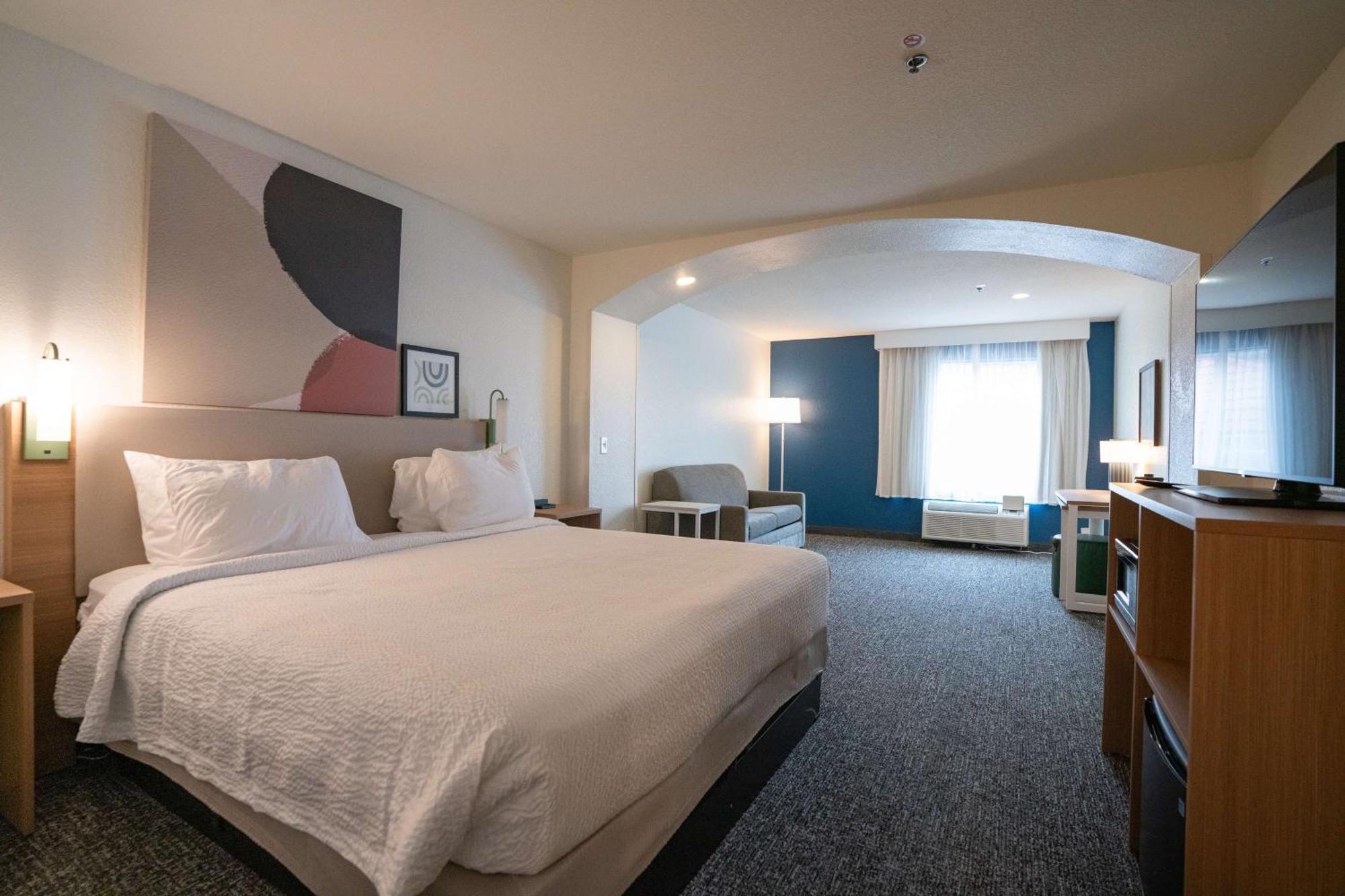 Spark By Hilton Brandon Exteriör bild